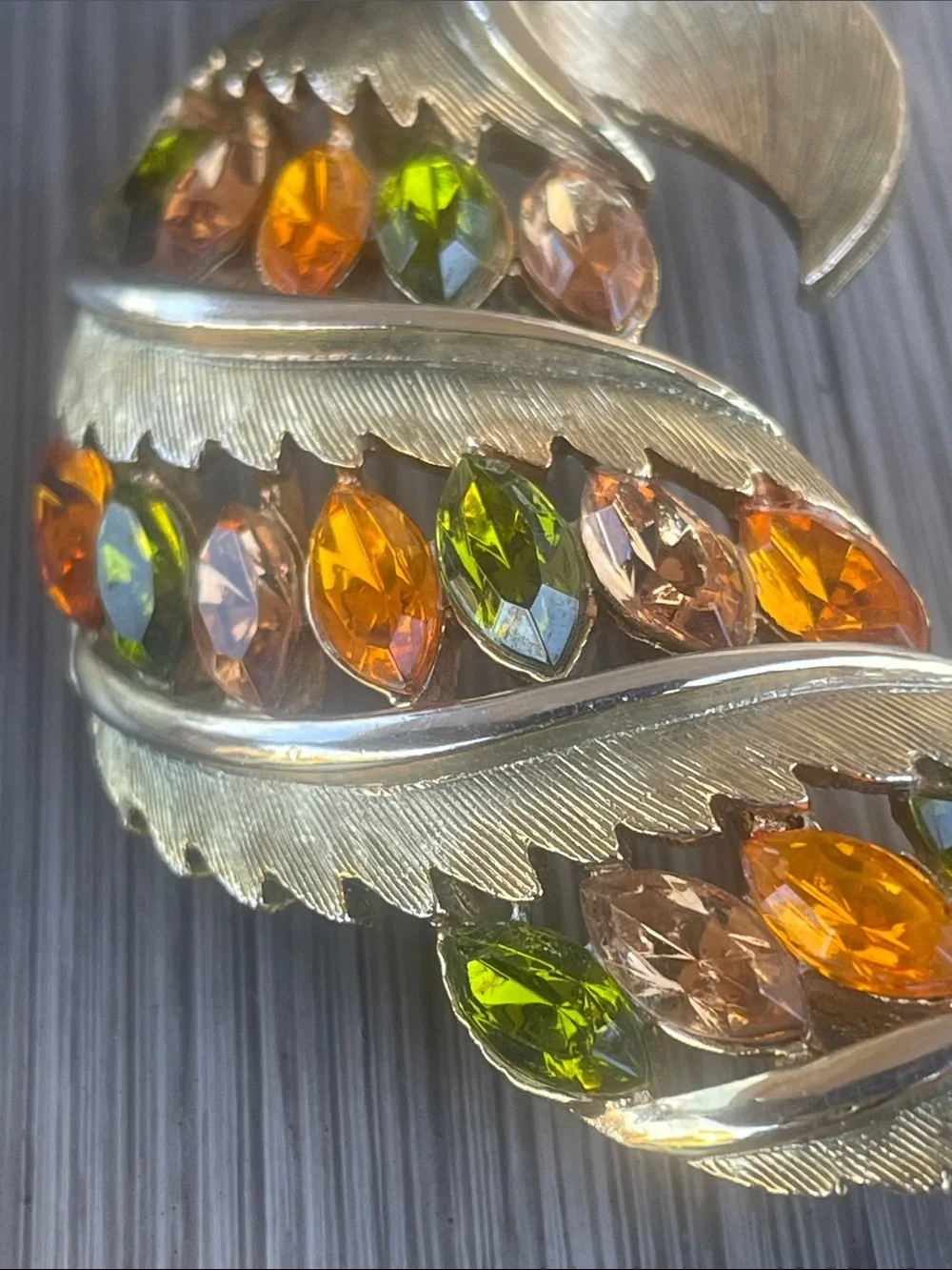 JJ Gold-Tone Leaf Brooch and Earring Set with Olive Green & Amber Stones